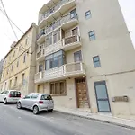 Charming Pieta 2Br Apartment With Private Balcony By 360 Estates