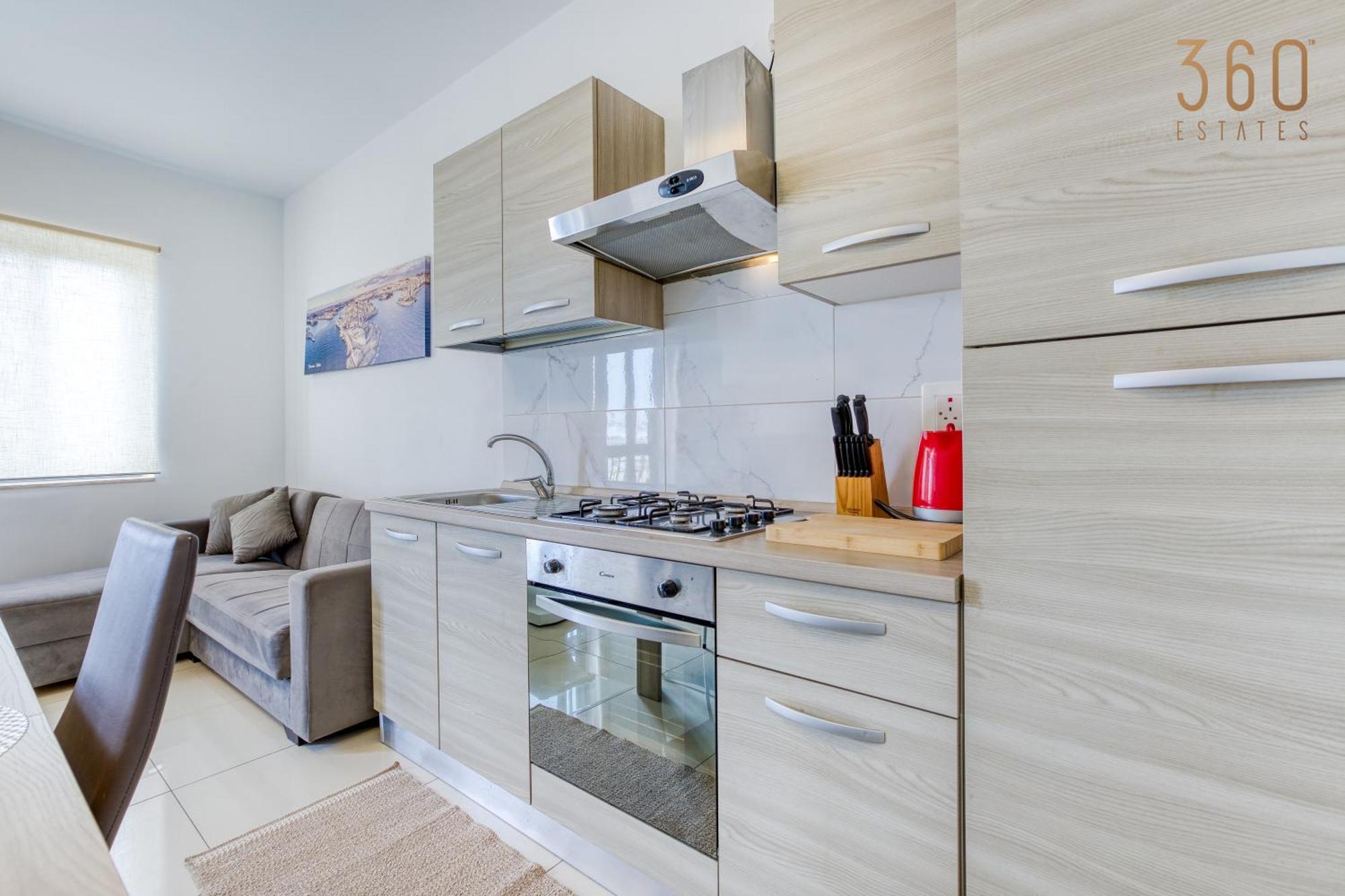 Charming 2br With Private Balcony By 360 Estates * Pieta